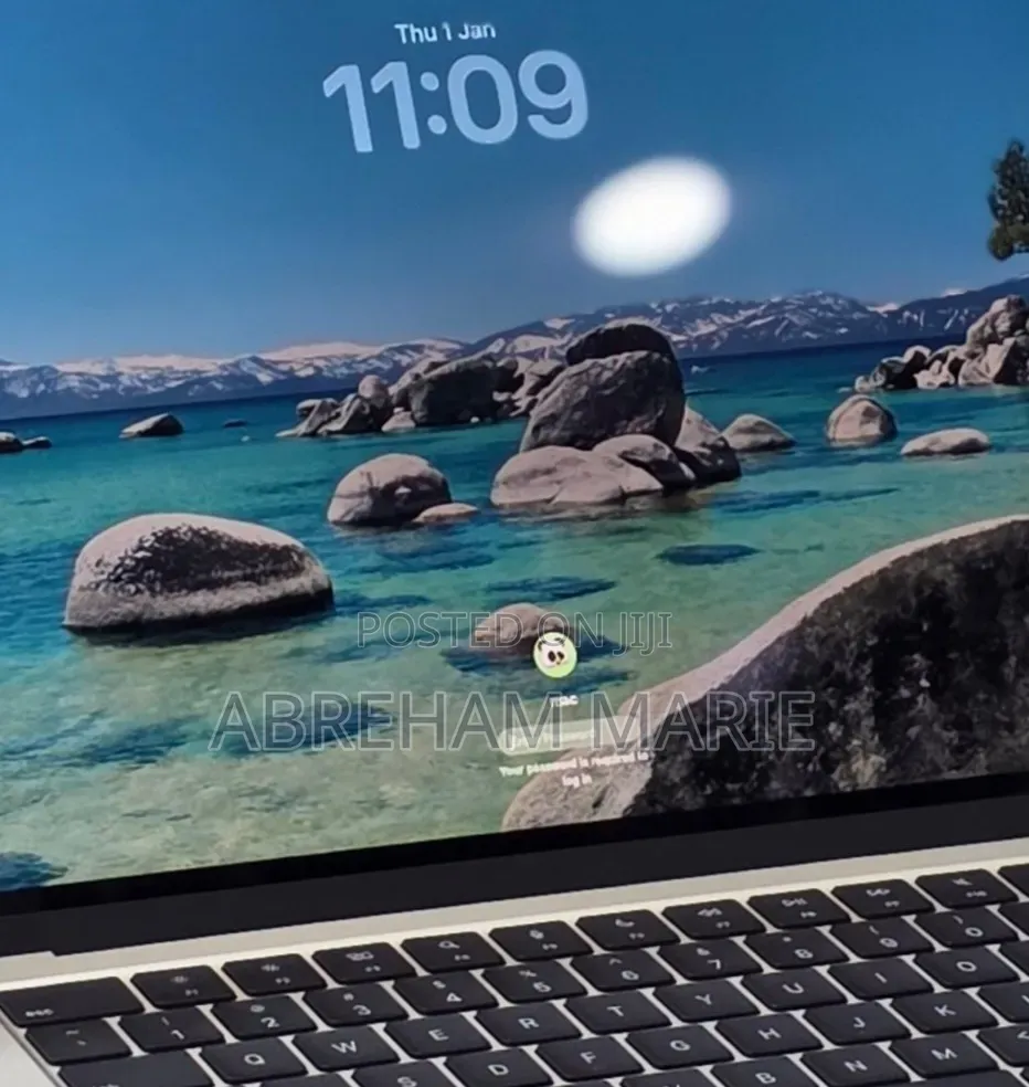 New Laptop Apple MacBook Air 2025 M4 16GB Apple M4 SSD 256GB