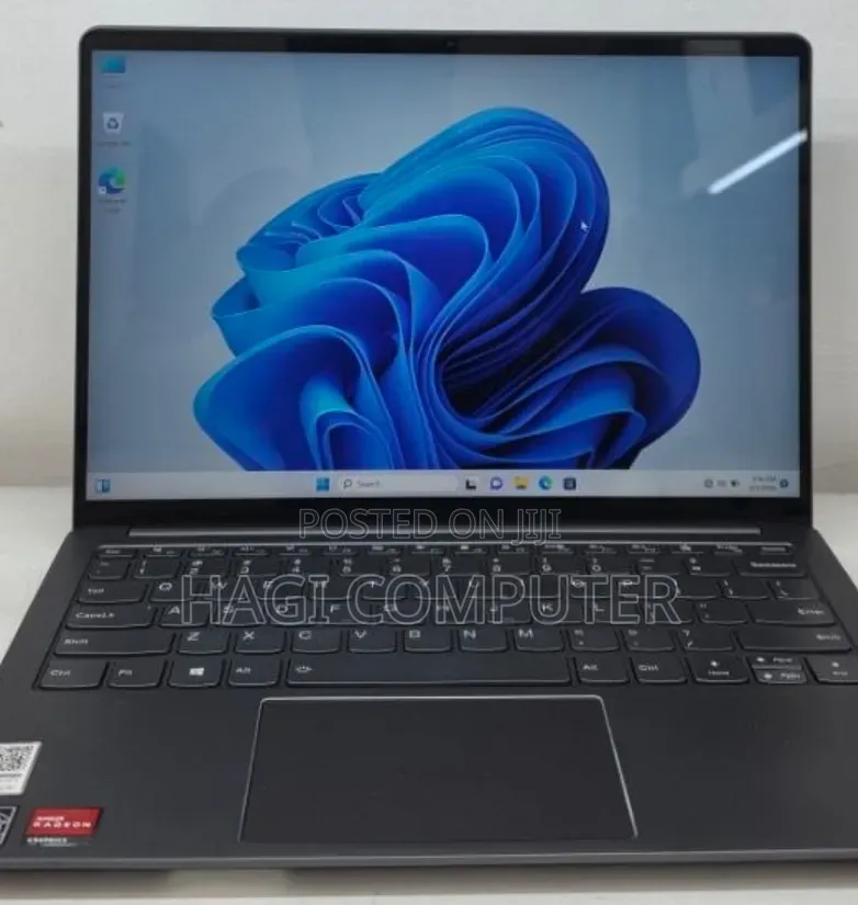 New Laptop Lenovo IdeaPad 1 16GB AMD Ryzen 7 SSD 512GB
