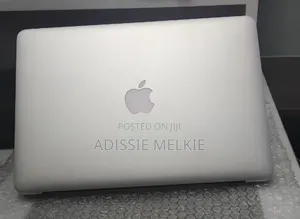 New Laptop Apple MacBook Air 2017 8GB Intel Core i5 SSD 128GB