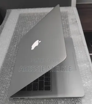 New Laptop Apple MacBook Air 2017 8GB Intel Core i5 SSD 128GB
