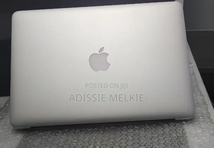 New Laptop Apple MacBook Air 2017 8GB Intel Core i5 SSD 128GB