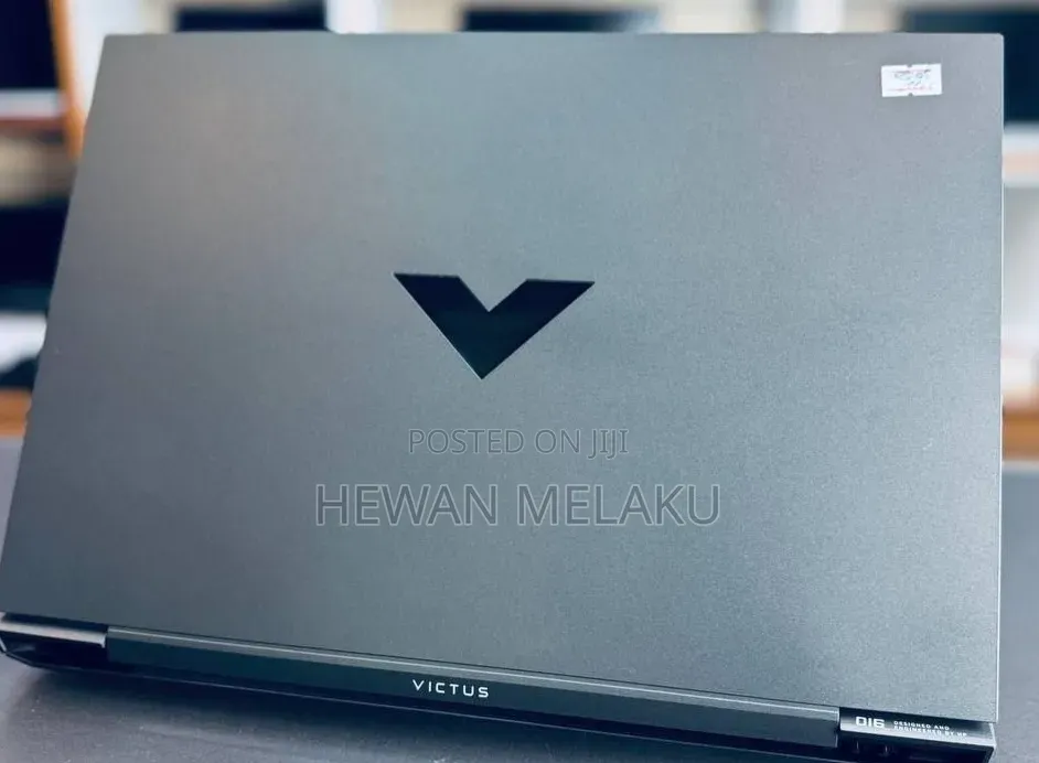 New Laptop HP Victus 15 16GB Intel Core i7 SSD 512GB