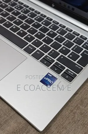 New Laptop HP 16GB Intel Core i5 SSD 512GB