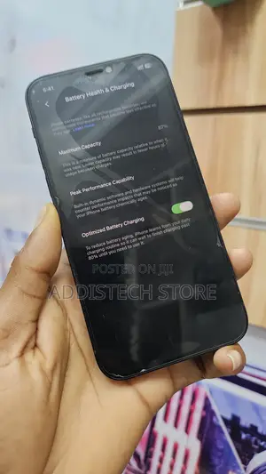 Apple iPhone 12 64 GB