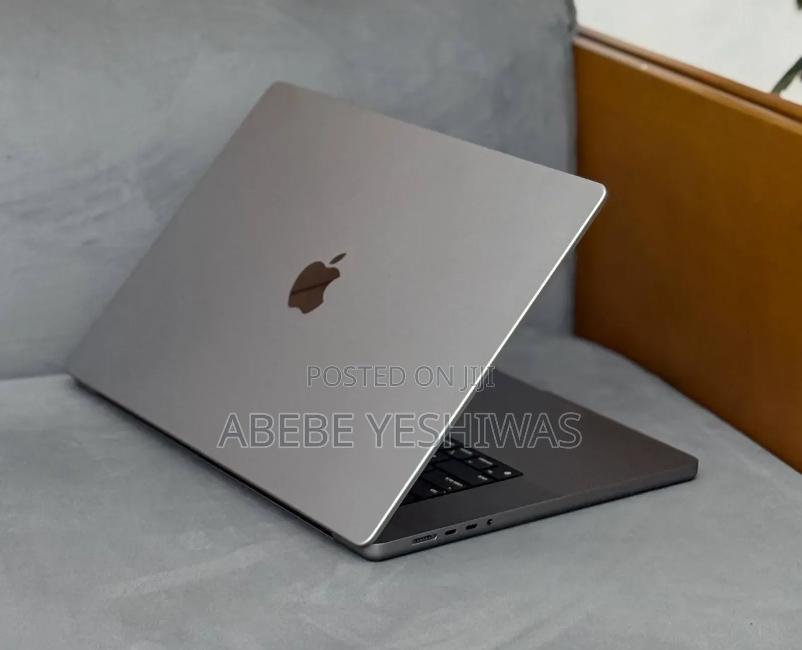 New Laptop Apple MacBook Pro 2021 M1 Max 32GB Apple M1 Max SSD 1T