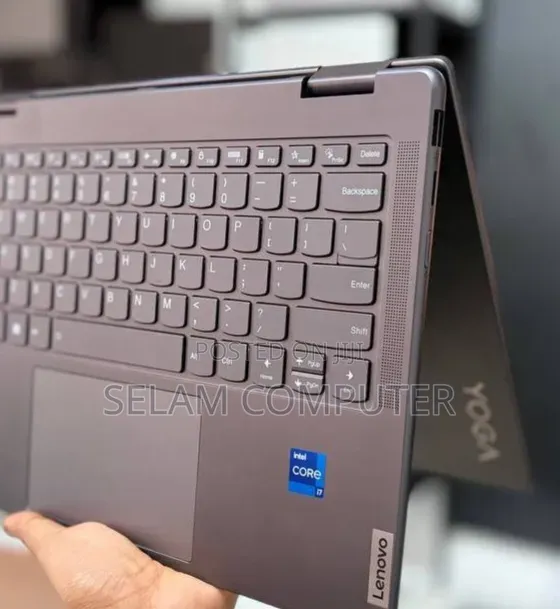 New Laptop Lenovo ThinkPad Yoga 16GB Intel Core Ultra 7 SSD 512GB