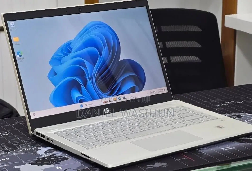 New Laptop HP Pavilion 14 16GB Intel Core i5 SSD 512GB