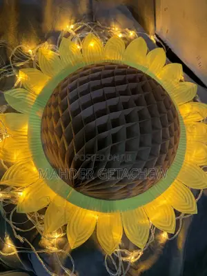 Sunflower Honeycomb New Year Decoration With Fairy Lights