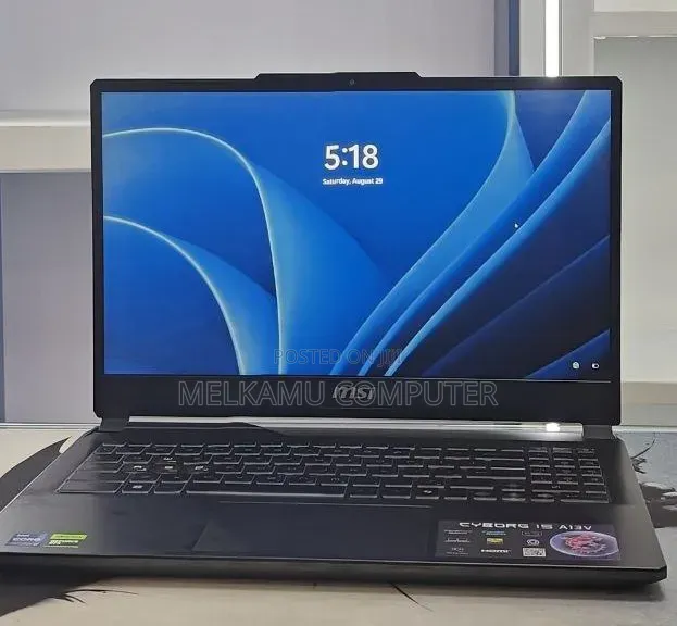 New Laptop MSI Cyborg 15 16GB Intel Core i7 SSD 1T