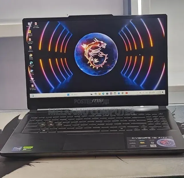 New Laptop MSI Cyborg 15 16GB Intel Core i7 SSD 1T