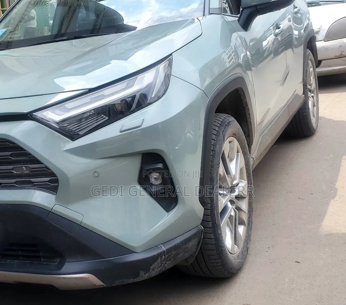 Toyota RAV4 2022 Gray