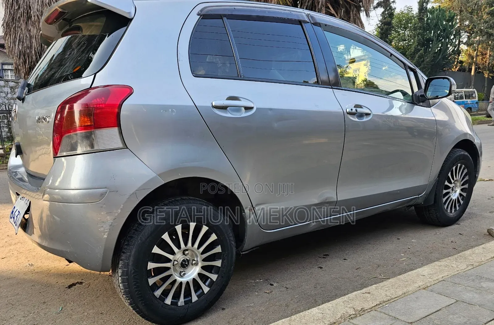 Toyota Yaris 2010 Gray