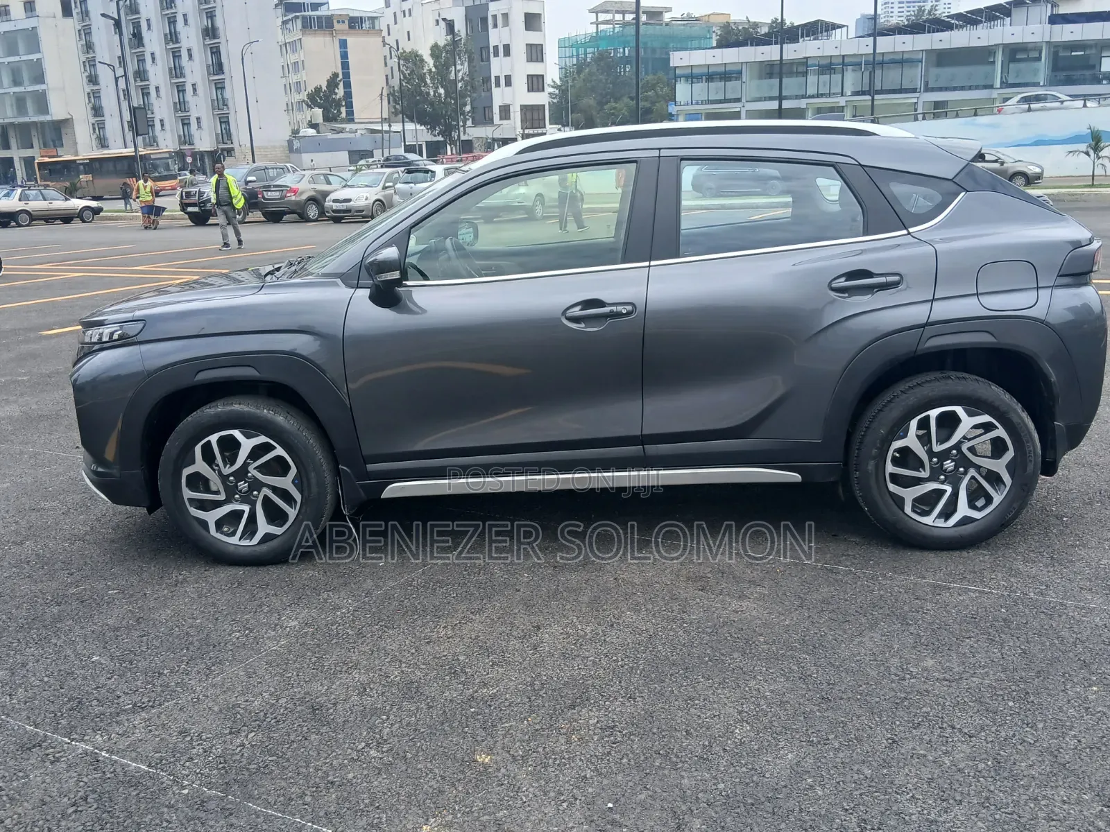 Suzuki Fronx 2025 Gray