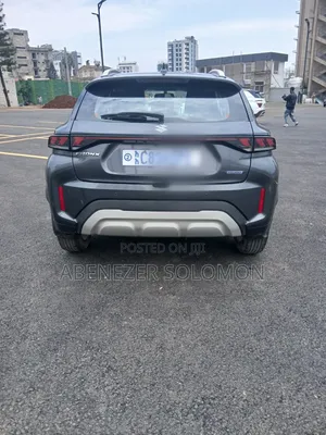 Suzuki Fronx 2025 Gray