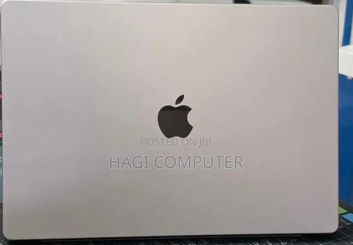 New Laptop Apple MacBook Pro 2021 M1 16GB Apple M1 Pro SSD 512GB