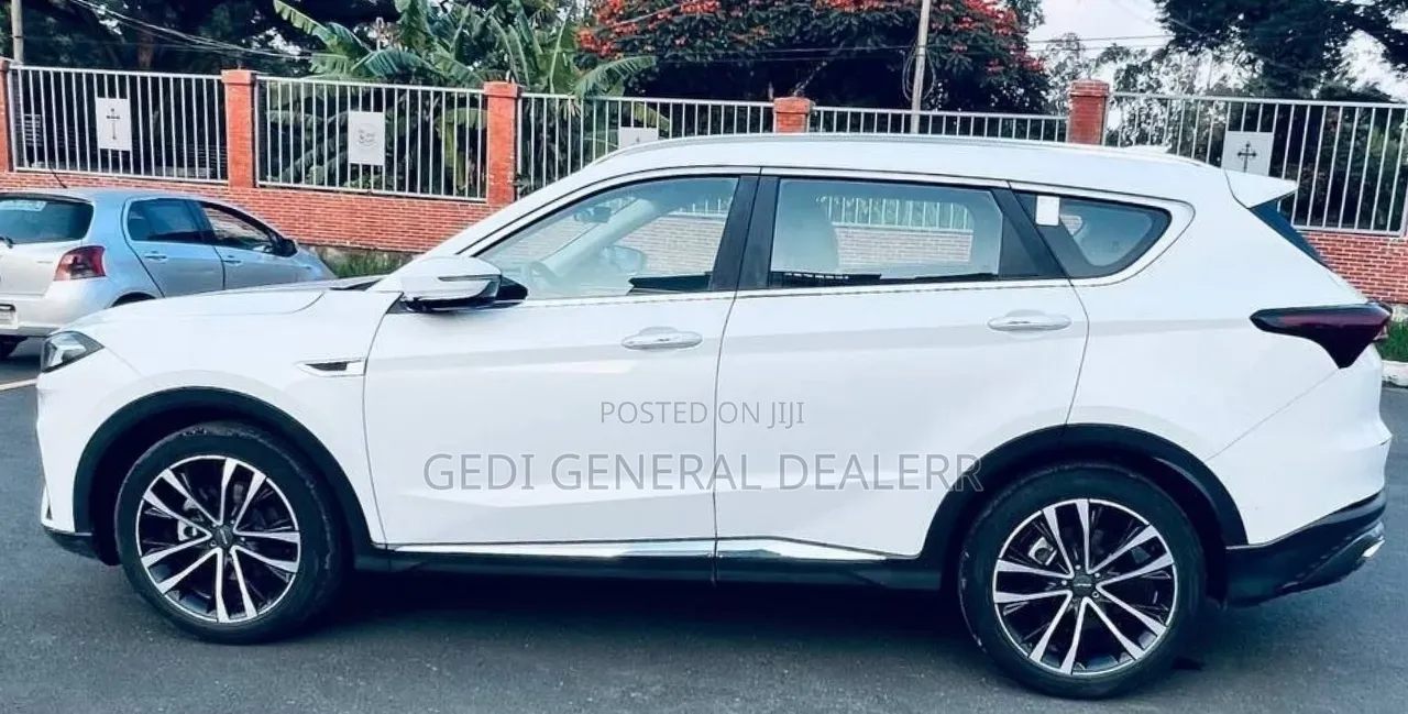Jetour X70 Plus 2022 White