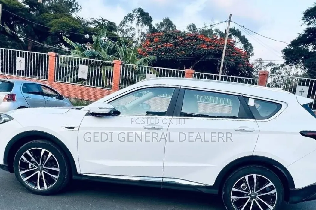 Jetour X70 Plus 2022 White