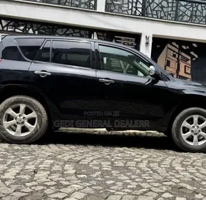 Toyota RAV4 2011 Black