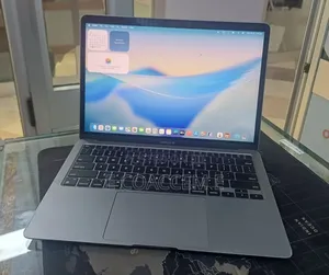 New Laptop Apple MacBook 8GB Apple M1 SSD 256GB