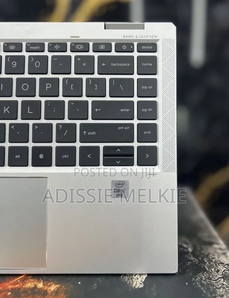 New Laptop HP EliteBook x360 1040 G7 16GB Intel Core i7 SSD 512GB