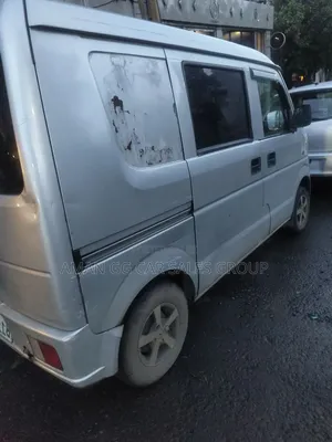Suzuki Every Wagon 2012 Silver