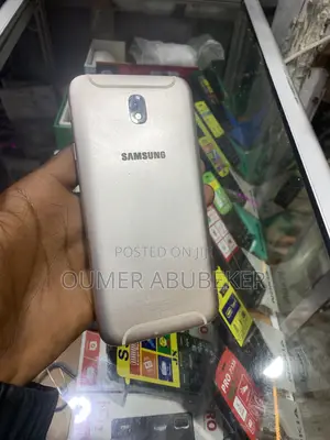 Samsung Galaxy J7 Pro 32 GB Gold