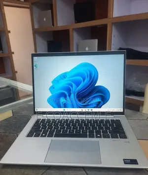 New Laptop HP 16GB Intel Core Ultra 7 SSD 512GB