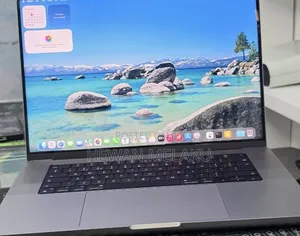New Laptop Apple MacBook Pro 2021 M1 16GB Apple M1 Pro SSD 512GB