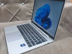 New Laptop HP Elite x360 830 G10 16GB Intel Core i5 SSD 512GB