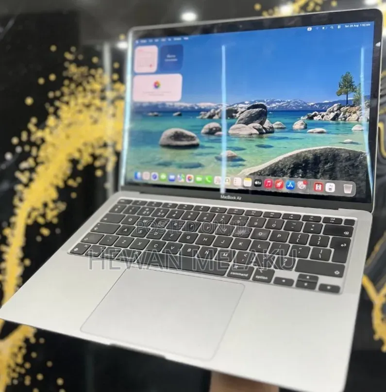 New Laptop Apple MacBook Air 2020 M1 16GB Apple M1 SSD 256GB