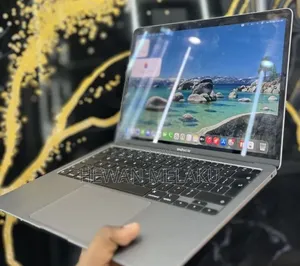 New Laptop Apple MacBook Air 2020 M1 16GB Apple M1 SSD 256GB