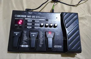 Boss ME25 Multieffect Pedal