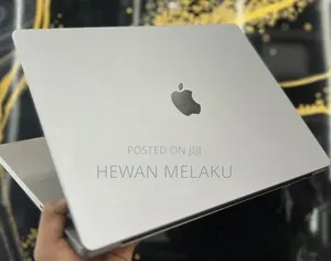 New Laptop Apple MacBook Pro 2021 M1 32GB Apple M1 Pro SSD 512GB