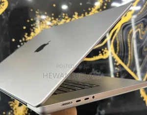 New Laptop Apple MacBook Pro 2021 M1 32GB Apple M1 Pro SSD 512GB