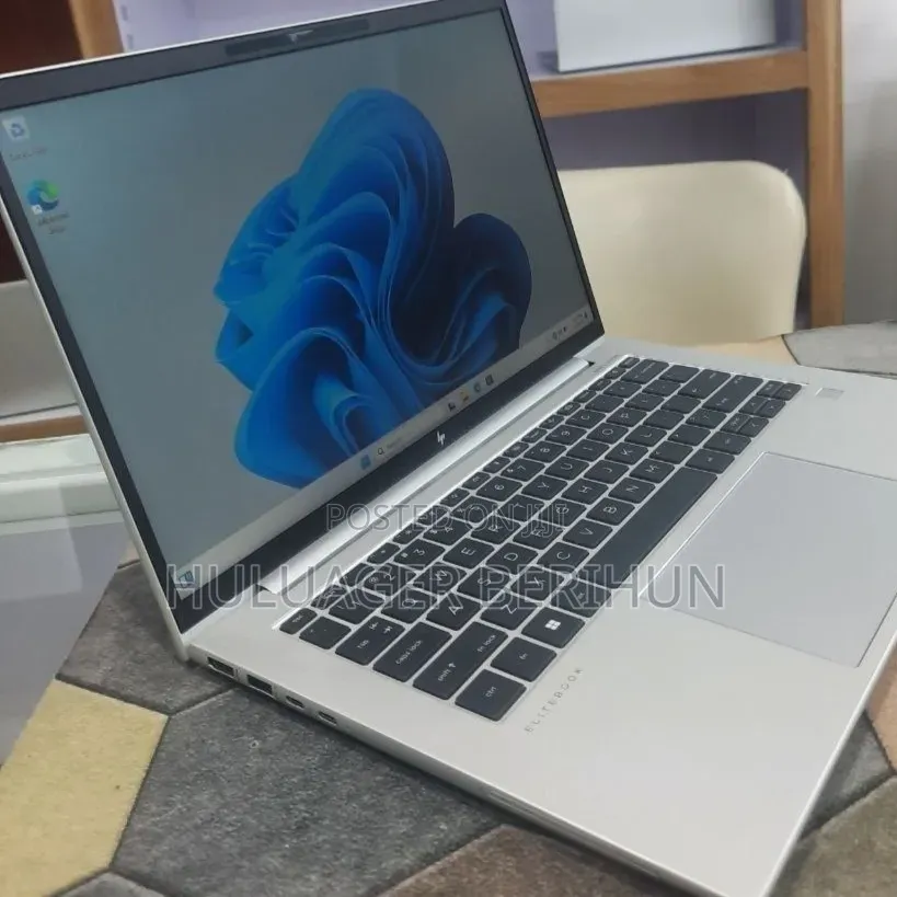 New Laptop HP EliteBook 840 G9 16GB Intel Core i7 SSD 512GB
