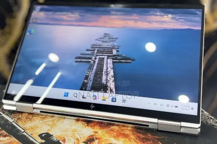 New Laptop HP EliteBook x360 1040 G7 16GB Intel Core i7 SSD 512GB