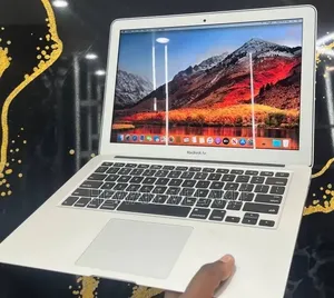 New Laptop Apple MacBook Air 2017 8GB Intel Core i5 SSD 128GB