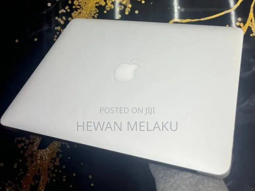 New Laptop Apple MacBook Air 2017 8GB Intel Core i5 SSD 128GB