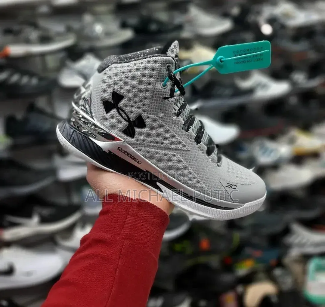 Under Armour Curry 1 Basketball Shoes