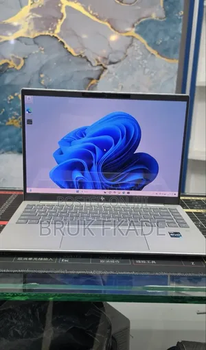 New Laptop HP Pavilion 14 16GB Intel Core i7 SSD 1T