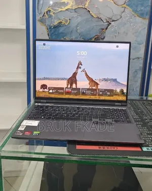 New Laptop Lenovo Legion 5 16GB AMD Ryzen 7 SSD 512GB