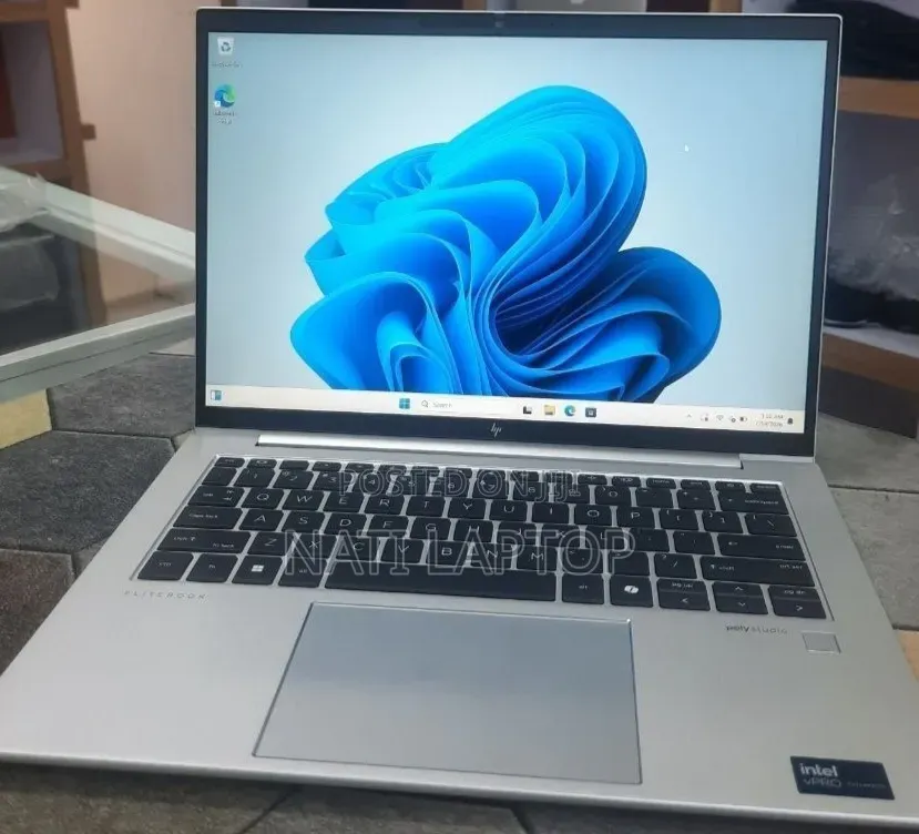 New Laptop HP EliteBook 840 G11 16GB Intel Core Ultra 7 SSD 512GB