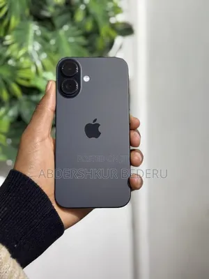 New Apple iPhone 16 128 GB Blue