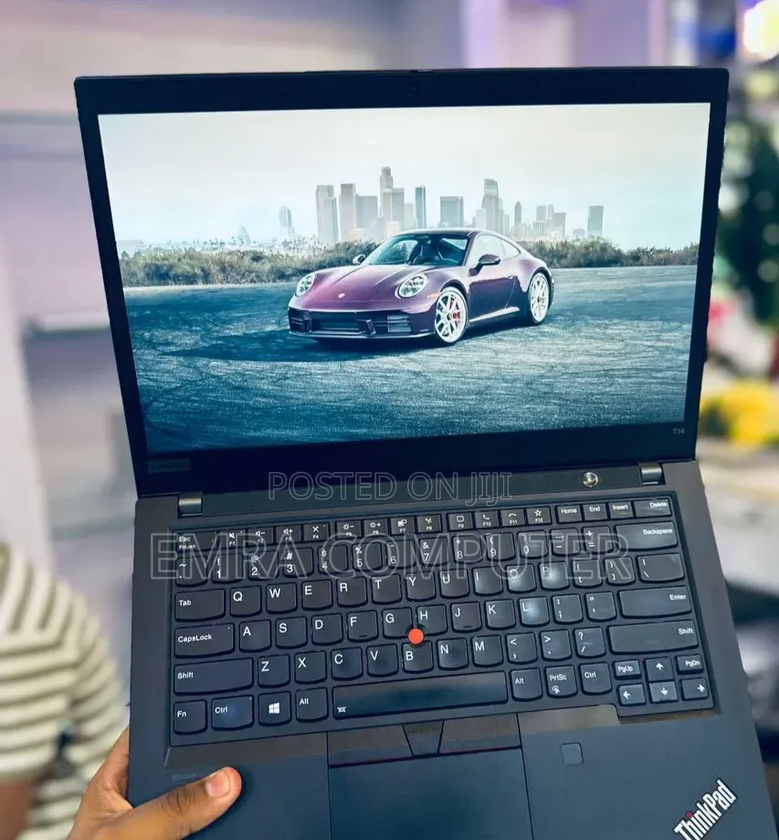 New Laptop Lenovo ThinkPad T14 16GB Intel Core i7 SSD 512GB