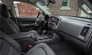 GMC Canyon SLE 4x2 Crew Cab 6 ft. box 140.5 in. WB 2016 Silver