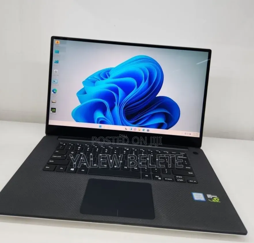 New Laptop Dell XPS 15 16GB Intel Core i7 SSD 512GB