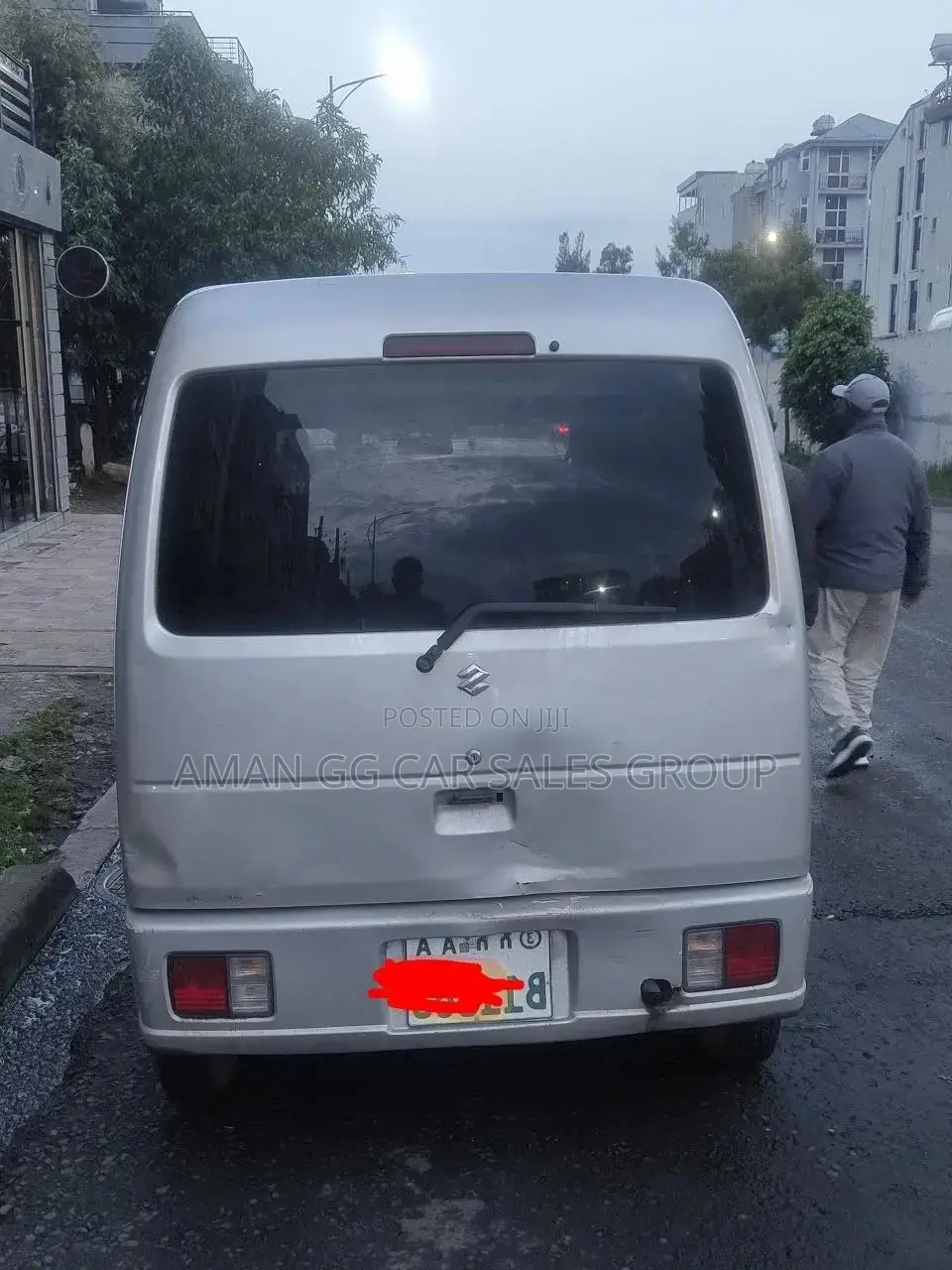 Suzuki Eeco 2012 Silver