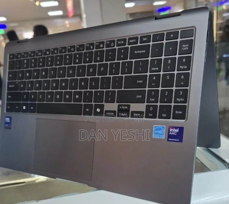 New Laptop Samsung NP-X360 16GB Intel Core Ultra 7 SSD 512GB