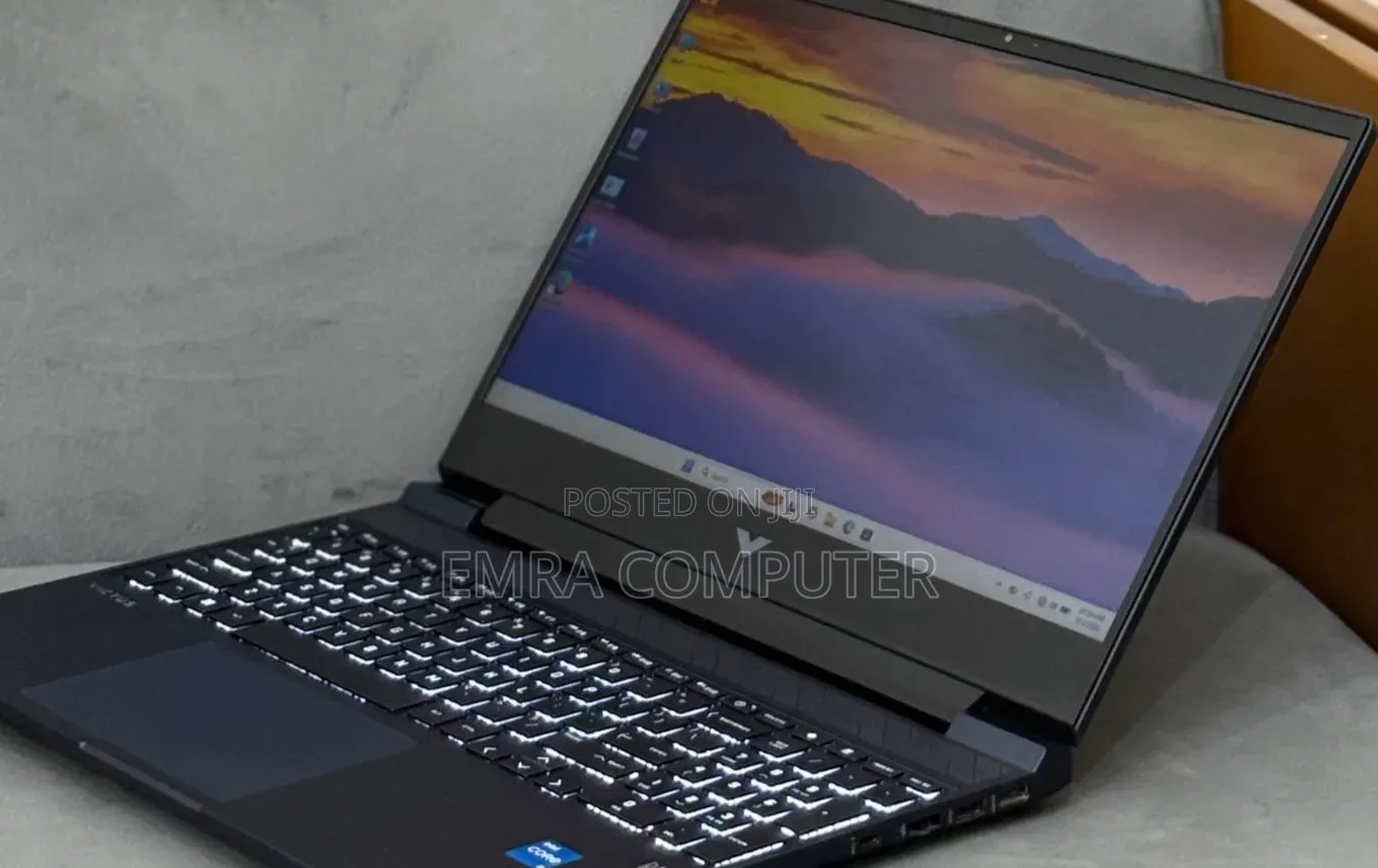 New Laptop HP 16GB Intel Core i7 SSD 512GB