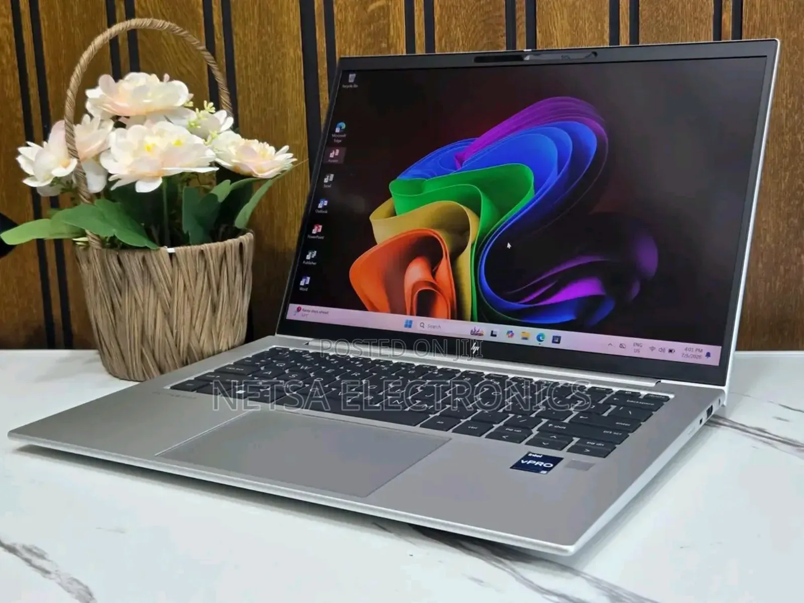 New Laptop HP EliteBook 840 G9 16GB Intel Core i7 SSD 512GB